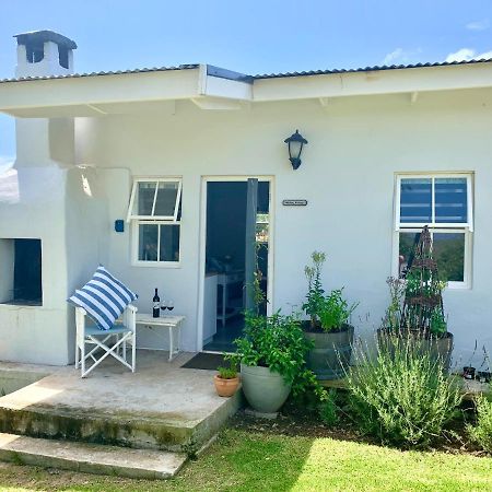 Paul Wallace Wines & Cottages エルギン エクステリア 写真